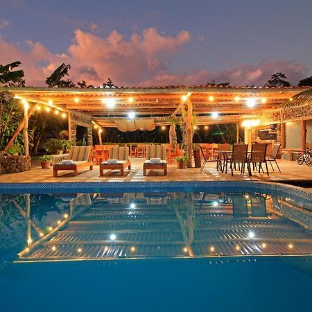 Natura Gardens Galapagos Bellavista  외부 사진