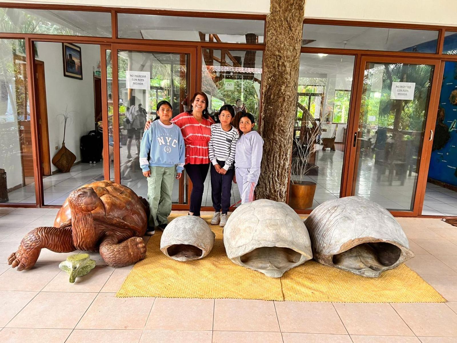Natura Gardens Galapagos Bellavista  외부 사진