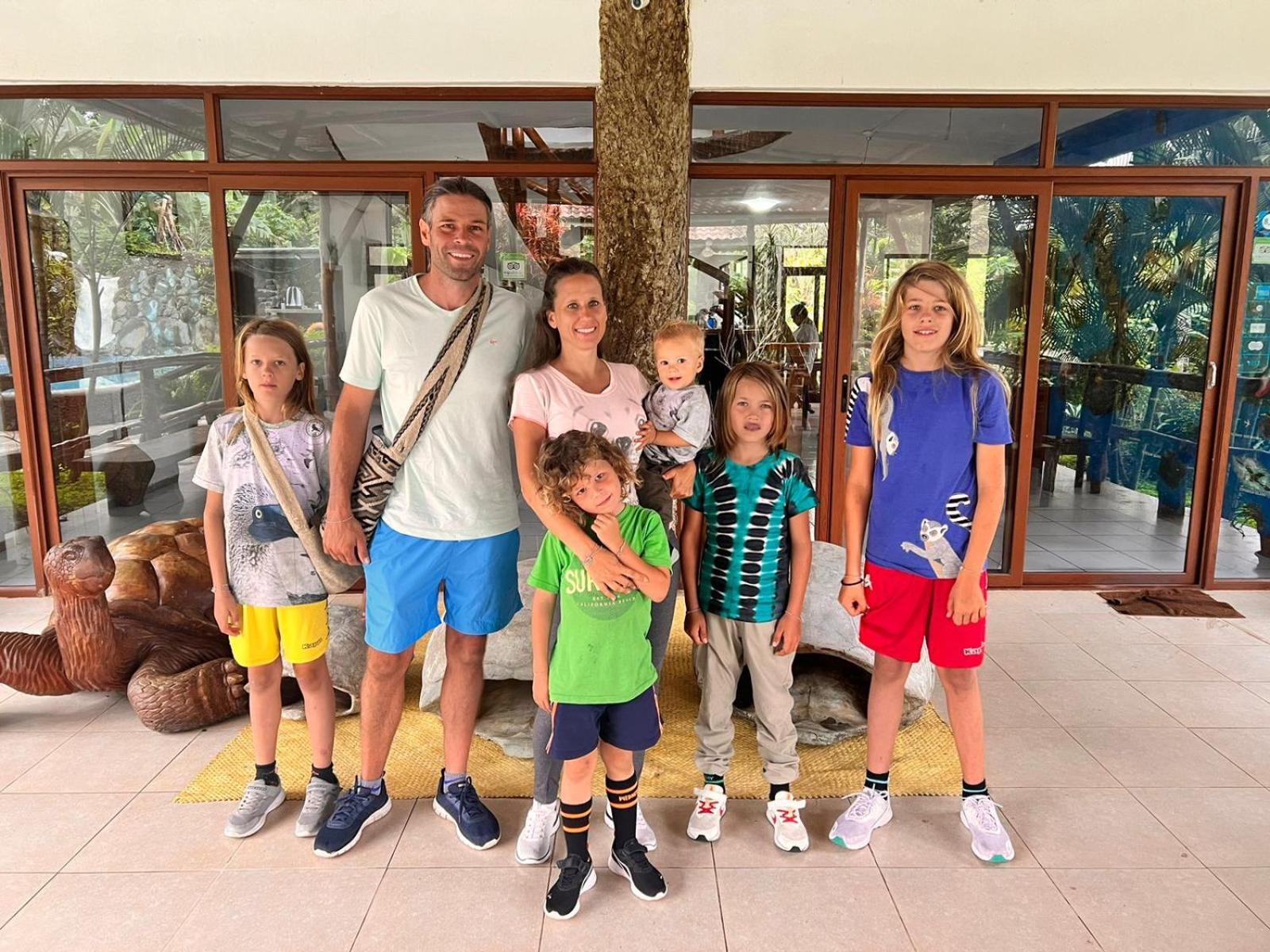 Natura Gardens Galapagos Bellavista  외부 사진