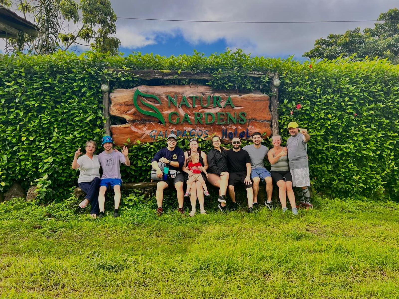 Natura Gardens Galapagos Bellavista  외부 사진