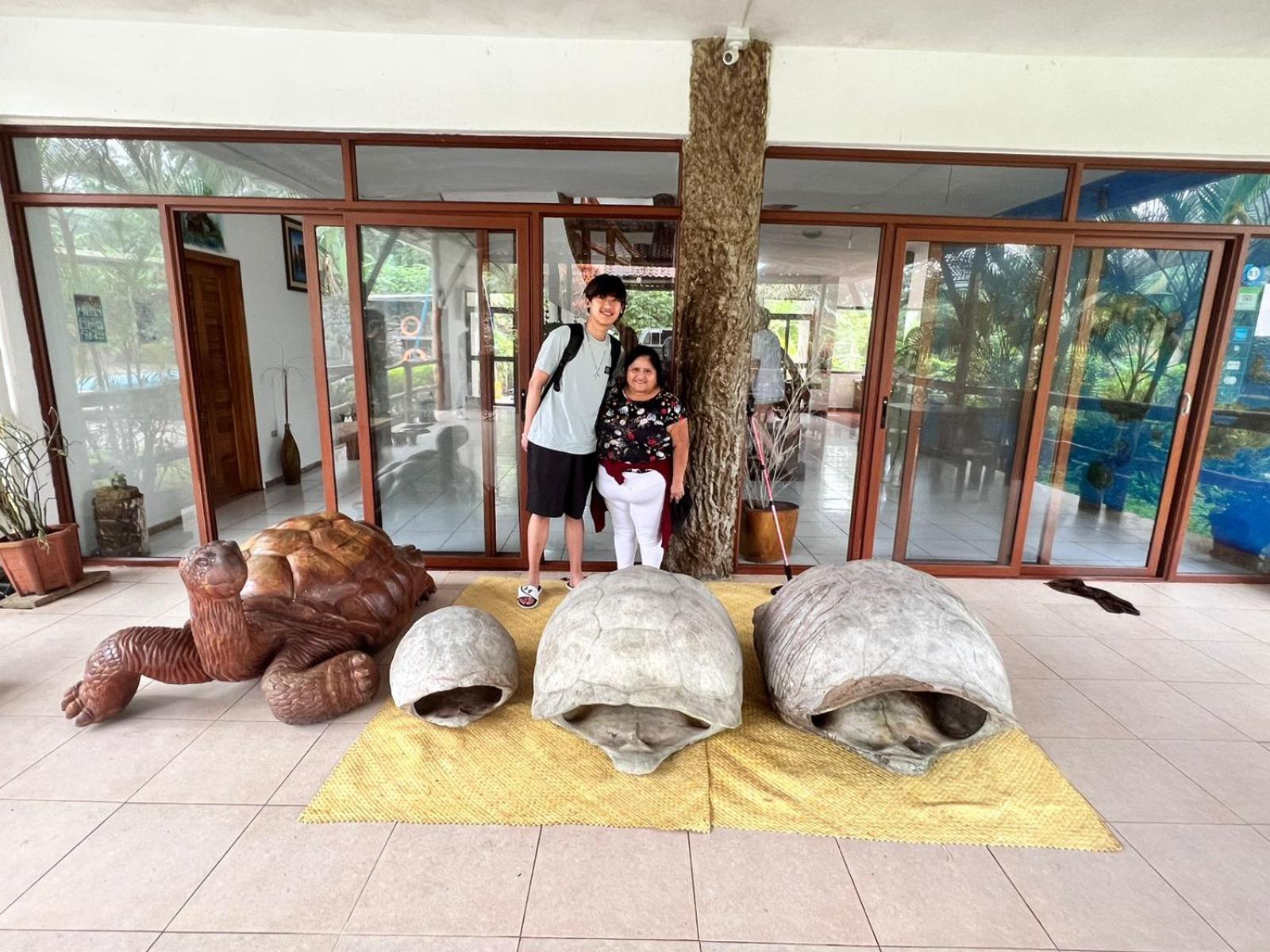 Natura Gardens Galapagos Bellavista  외부 사진
